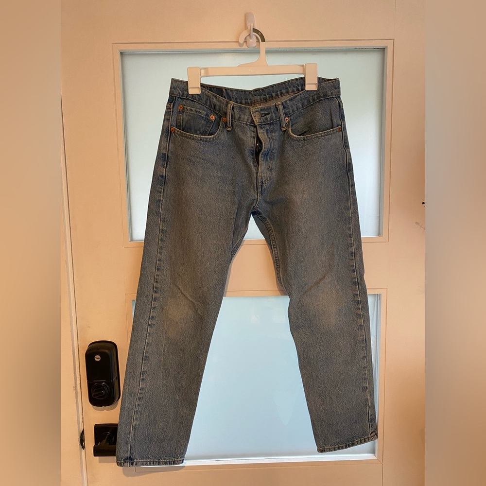 Levi’s 502s stone washed jeans in size 31x30